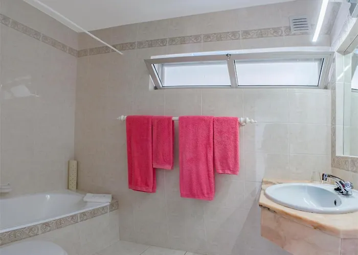 Two Bedroom With Garden View In Daire Luz